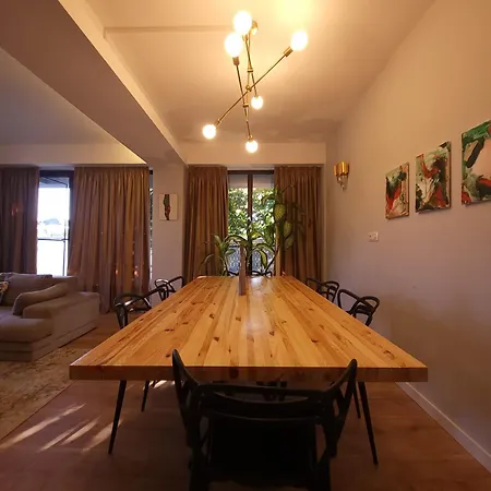 Apartament Elegant Cu Terasa 布加勒斯特 Exterior photo