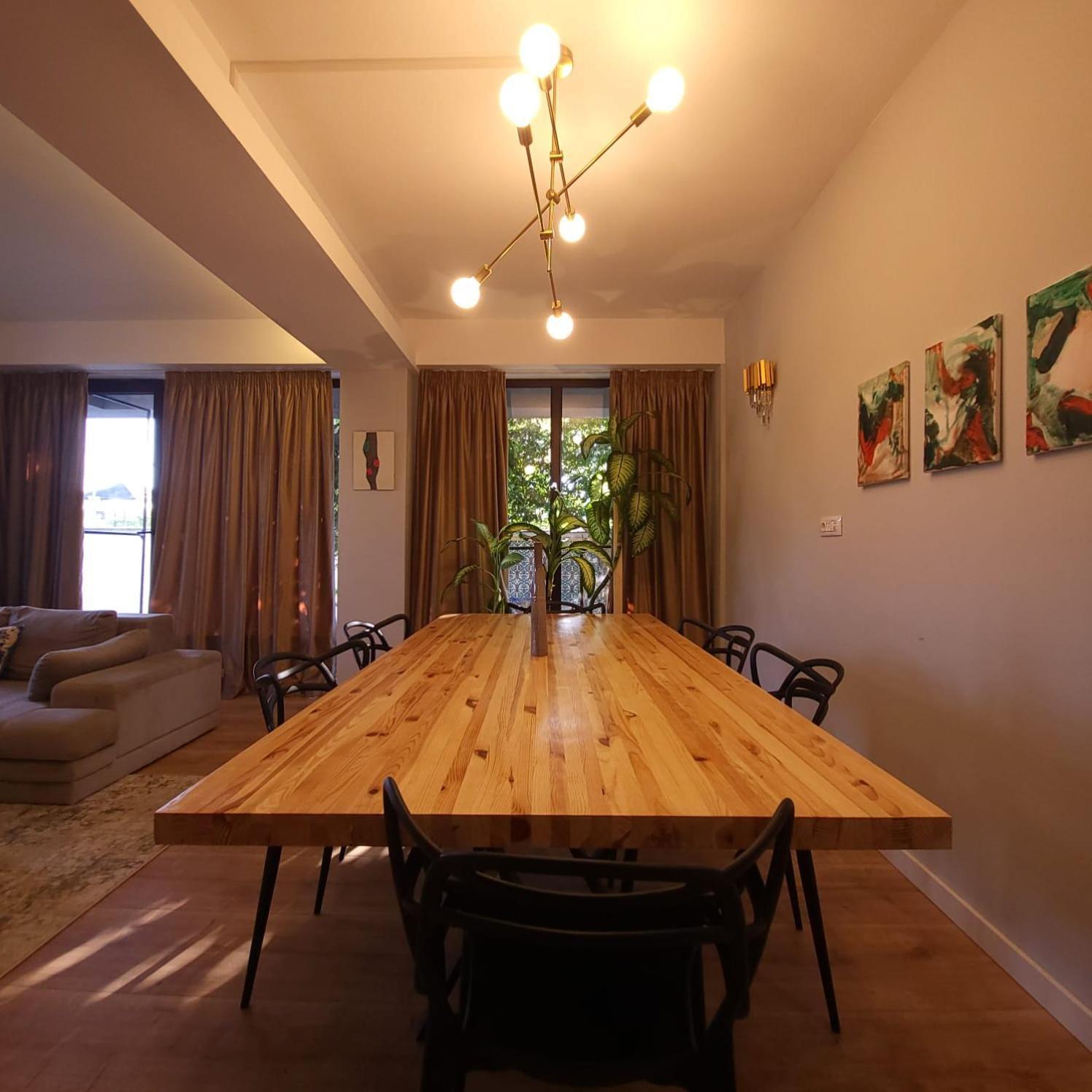 Elegant Cu Terasa Apartment