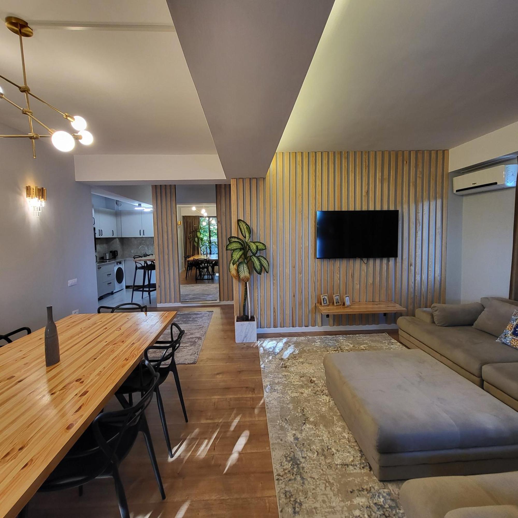 Elegant Cu Terasa Bucharest